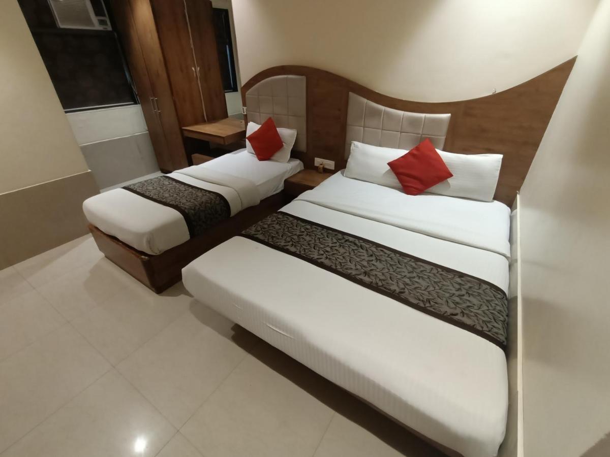 Fabhotel Regal Inn Mumbai Exterior photo