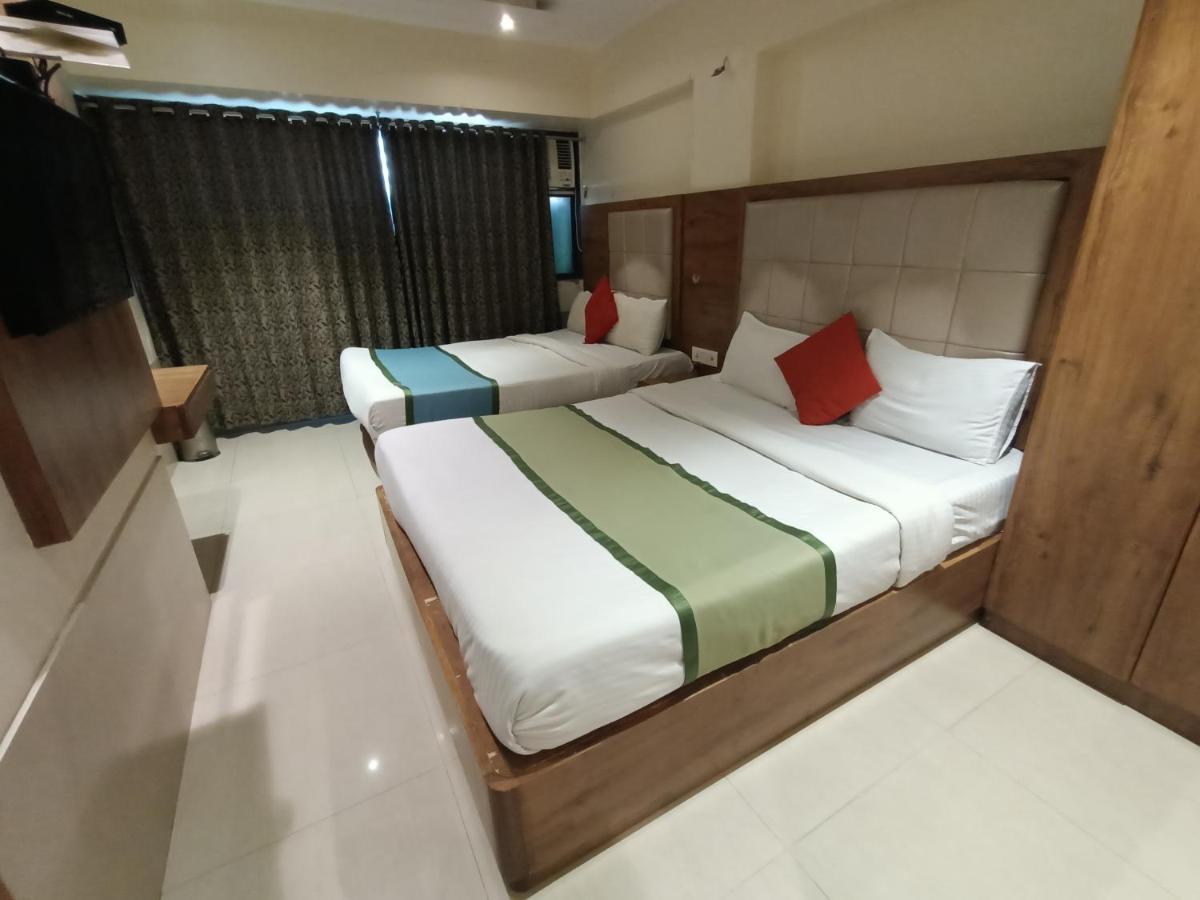 Fabhotel Regal Inn Mumbai Exterior photo