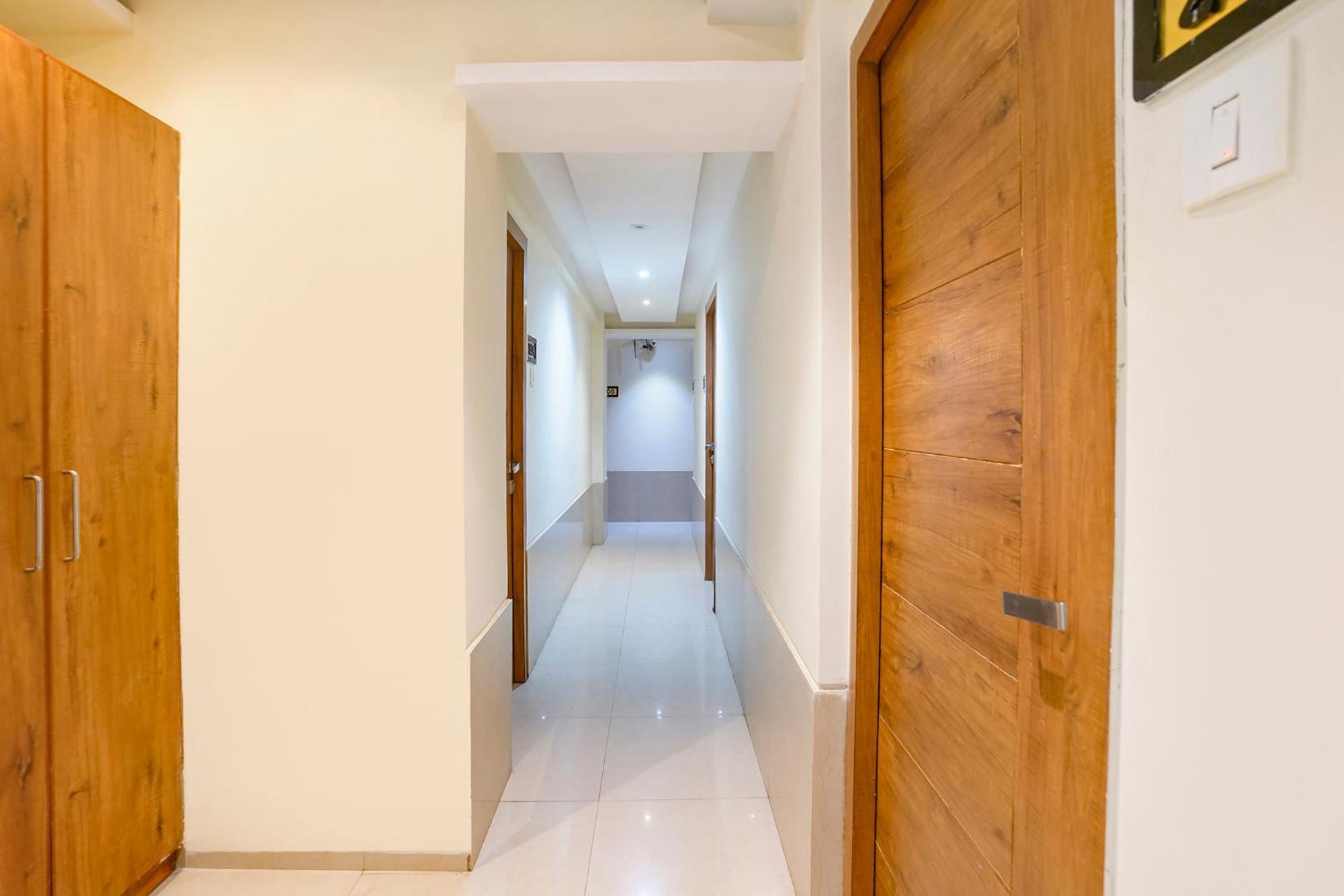 Fabhotel Regal Inn Mumbai Exterior photo
